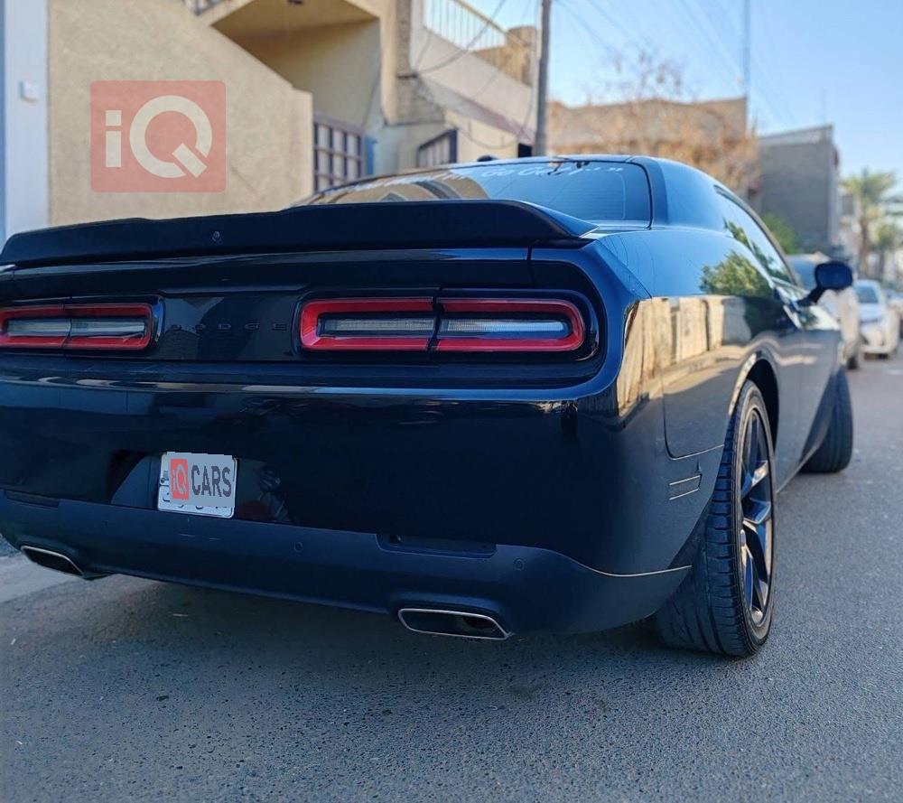 دۆج چالنجەر